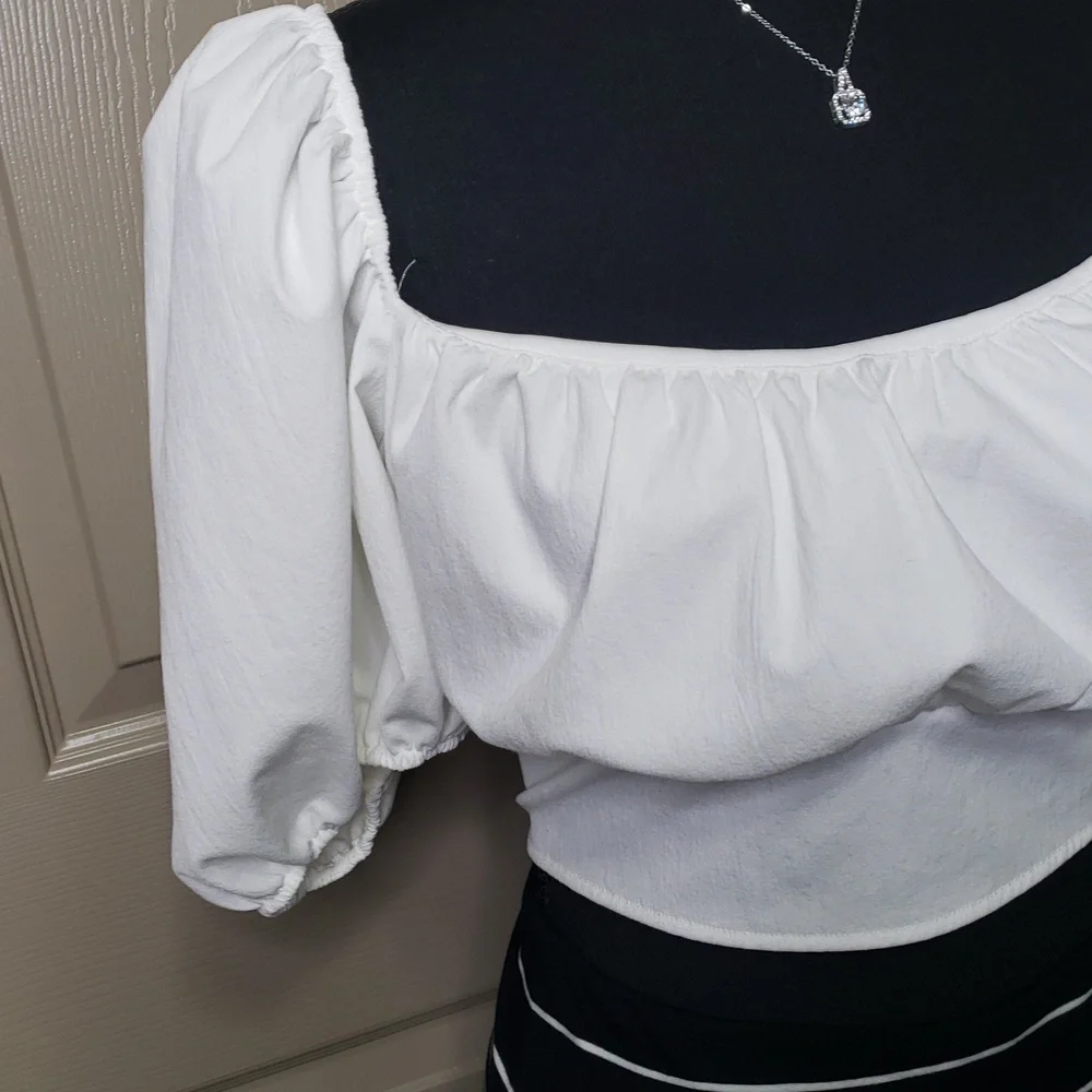 NWO Zara White Puff Sleeve Ruched Blouse Lace Up Open Back Top Size Large